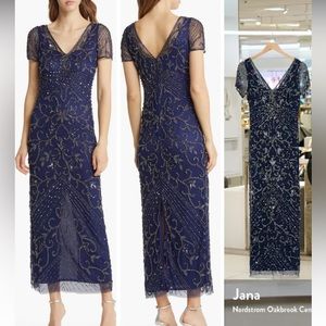 Never worn zipper broken